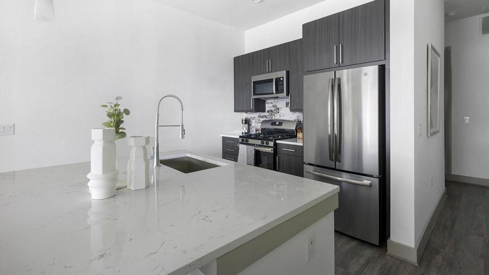 Landing - Modern Apartment With Amazing Amenities Houston Eksteriør bilde
